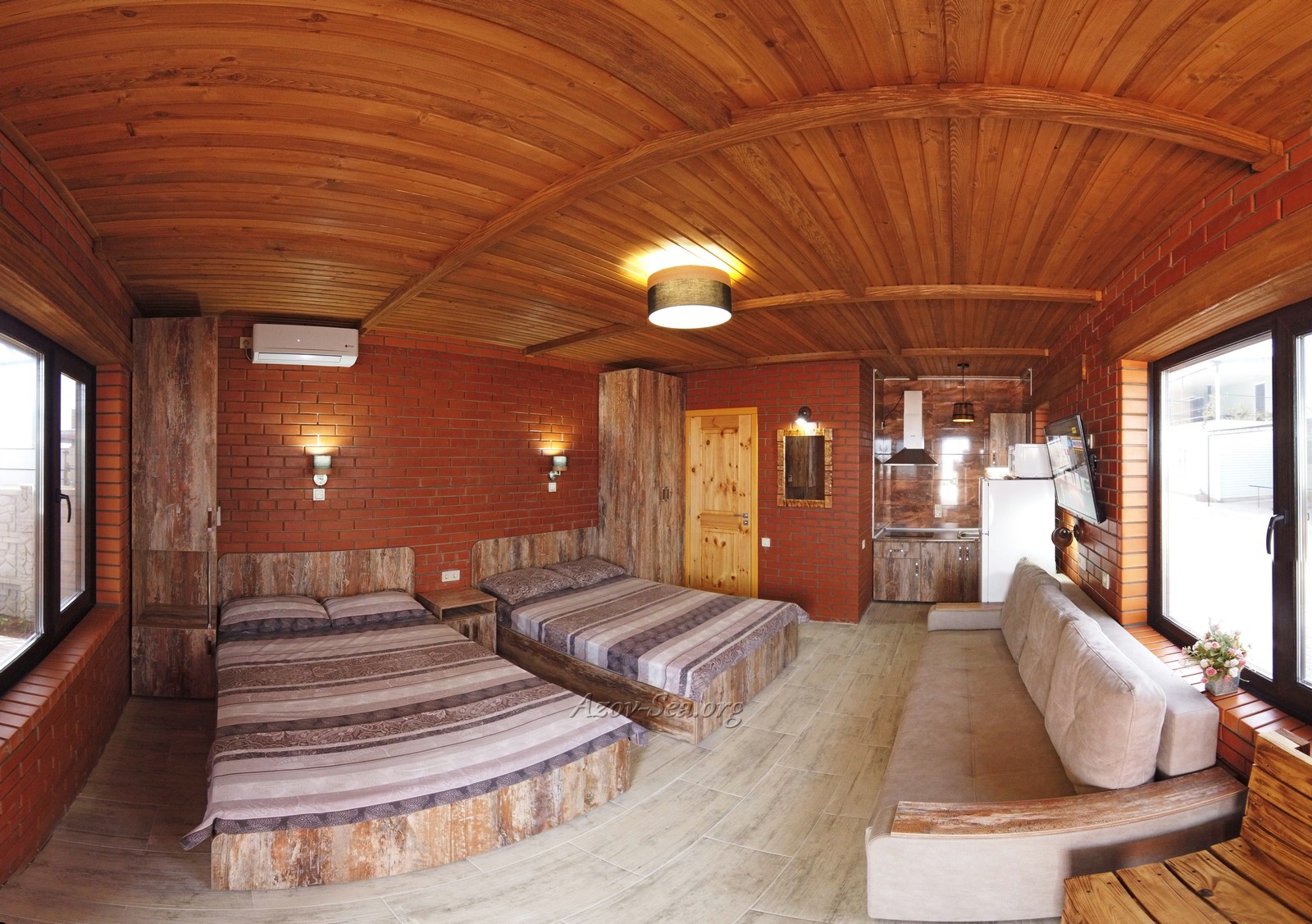 Пансионат Бирюза. Степановка Первая. Студия. Номер 7. Пансионат Бирюза. Степановка Первая. Студия. Номер 7.