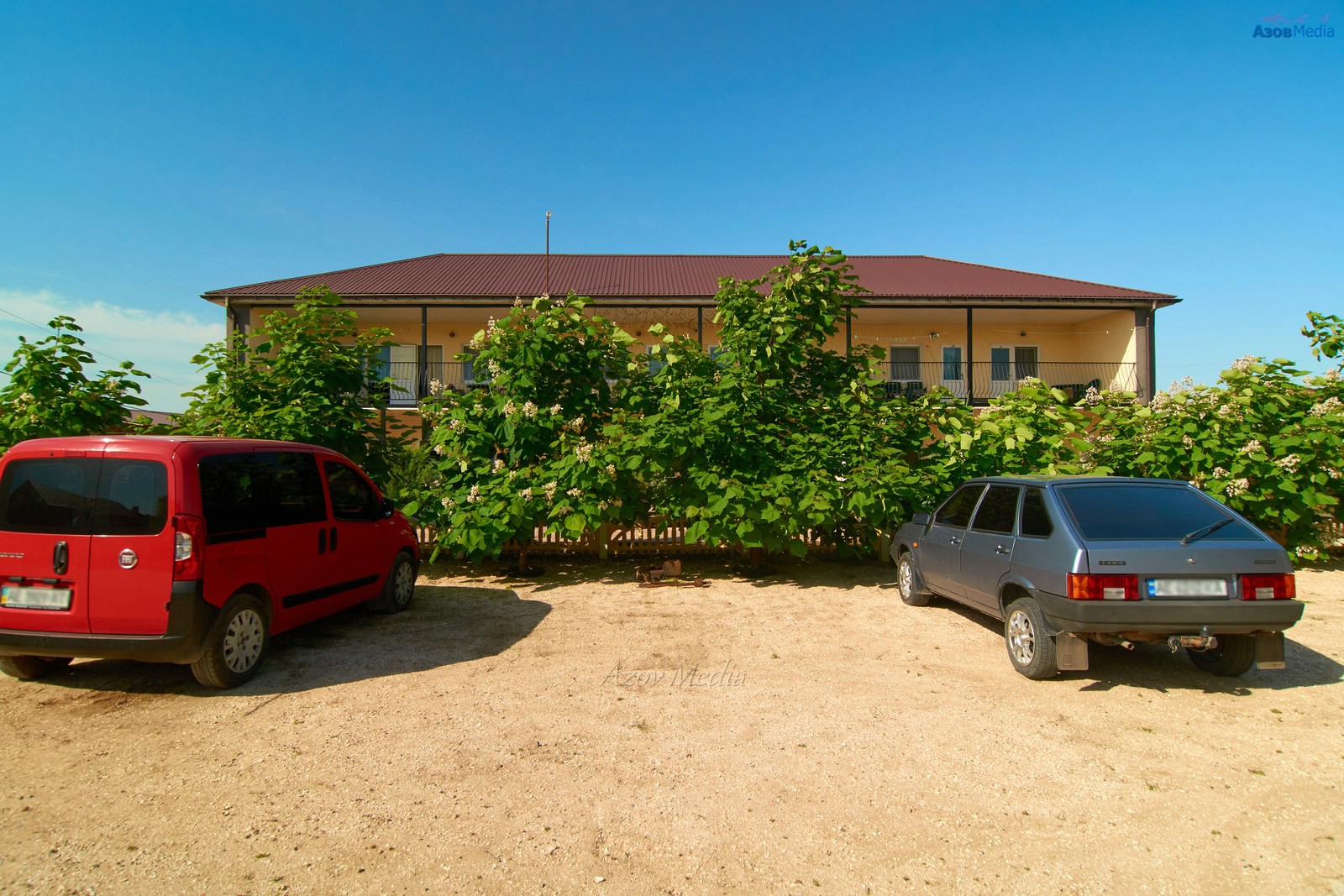 Пансионат Афалина. Фотография дворика. Степановка Первая.