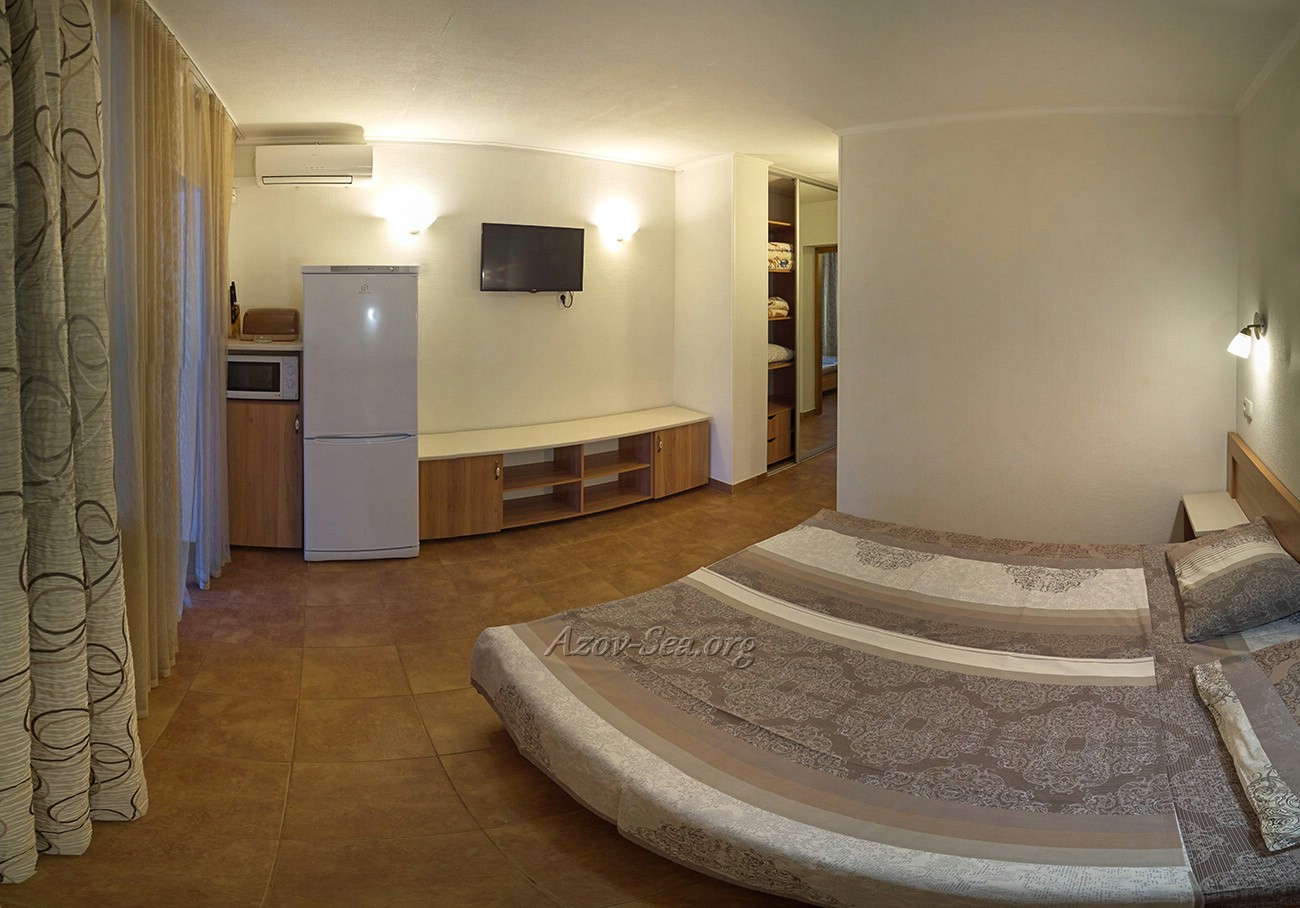 Номер 1. Пансионат SunRise. Степановка Первая. Номер 1. Пансионат SunRise. Степановка Первая.